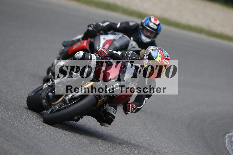 Archiv-2023/43 17.07.2023 Plüss Moto Sport ADR/Freies Fahren/1